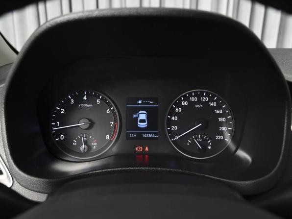 Hyundai Solaris II с пробегом 2019 года, цена 1 184 000 рублей, 143384 км, седан, Автокод Объявления