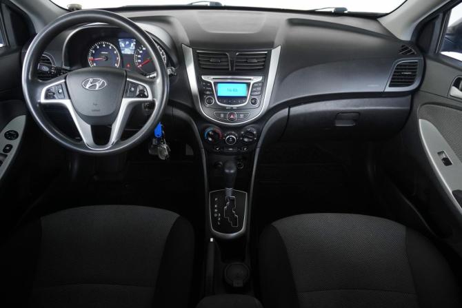 Hyundai Solaris I с пробегом 2011 года, цена 760 000 рублей, 177220 км, хэтчбек, Автокод Объявления