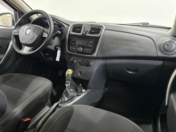 Renault Logan II с пробегом 2016 года, цена 520 000 рублей, 220472 км, седан, Автокод Объявления