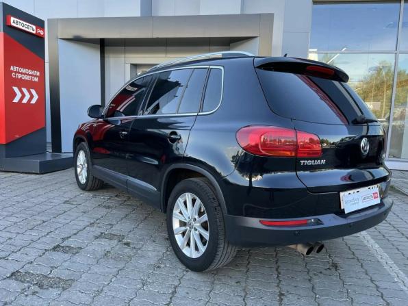 Volkswagen Tiguan I Рестайлинг с пробегом 2013 года, цена 1 575 000 рублей, 210051 км, внедорожник, Автокод Объявления