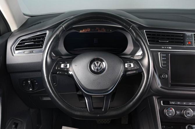 Volkswagen Tiguan II с пробегом 2017 года, цена 2 299 000 рублей, 148197 км, внедорожник, Автокод Объявления