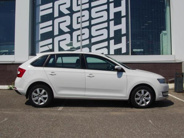 Skoda Rapid I с пробегом 2017 года, цена 1 099 000 рублей, 105127 км, универсал, Автокод Объявления