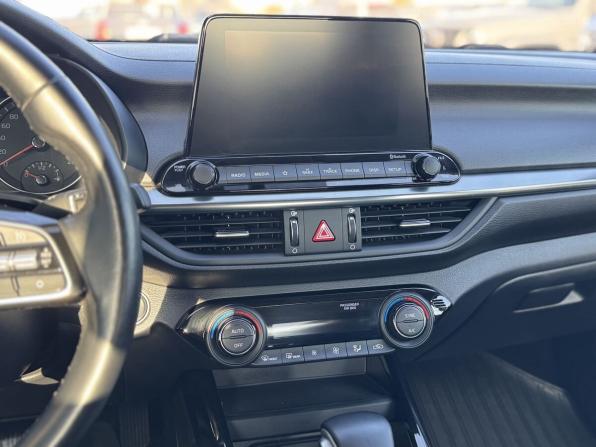 Kia Cerato IV с пробегом 2021 года, цена 1 620 000 рублей, 83000 км, седан, Автокод Объявления