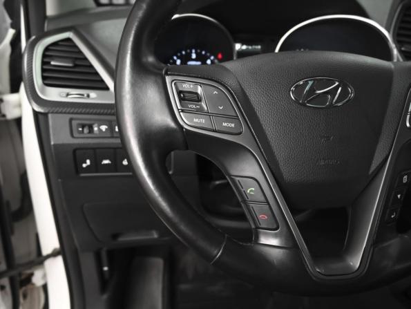 Hyundai Santa Fe III Рестайлинг с пробегом 2015 года, цена 2 021 000 рублей, 260750 км, внедорожник, Автокод Объявления