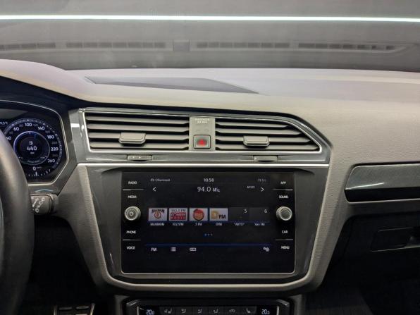 Volkswagen Tiguan II с пробегом 2018 года, цена 2 080 000 рублей, 143505 км, внедорожник, Автокод Объявления