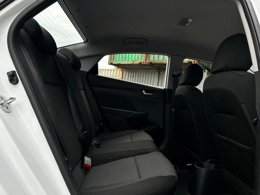 Hyundai Solaris II Санкт-Петербург  - изображение 8