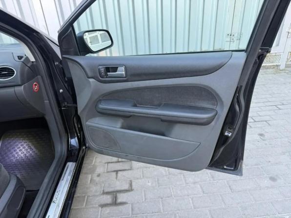 Ford Focus II с пробегом 2006 года, цена 449 000 рублей, 283154 км, седан, Автокод Объявления