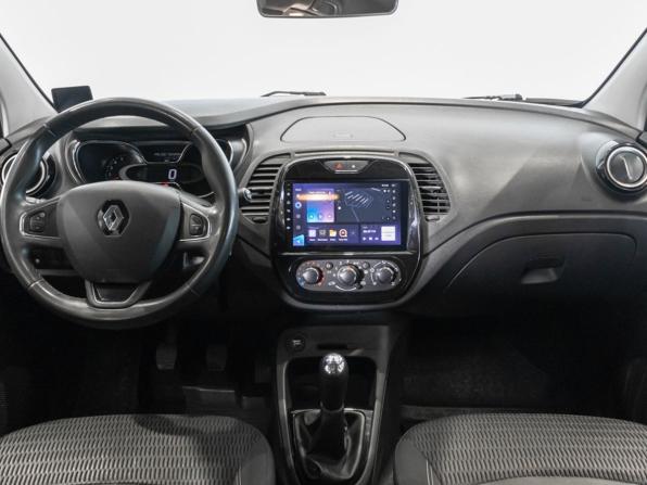 Renault Kaptur I с пробегом 2017 года, цена 1 060 000 рублей, 235460 км, внедорожник, Автокод Объявления