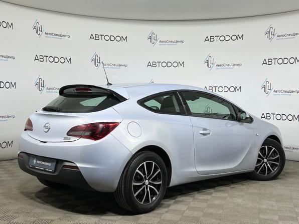 Opel Astra J Рестайлинг с пробегом 2012 года, цена 797 000 рублей, 134790 км, хэтчбек, Автокод Объявления