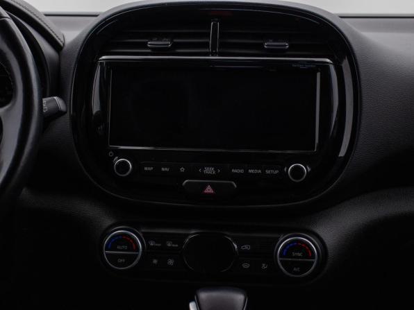 Kia Soul III с пробегом 2021 года, цена 2 370 000 рублей, 48543 км, хэтчбек, Автокод Объявления