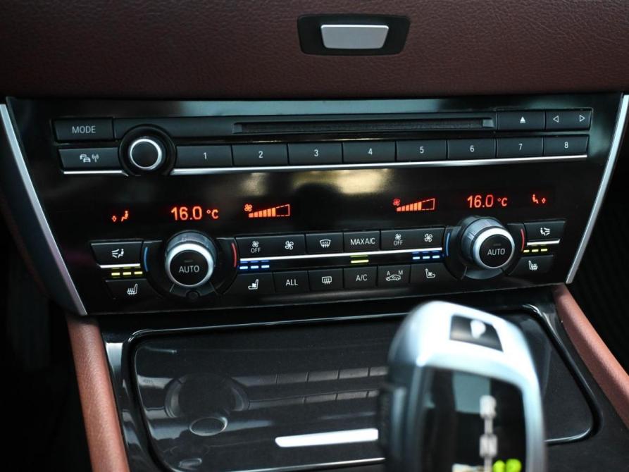 BMW 5 серии VI (F10/F11/F07) Новороссийск  - изображение 27
