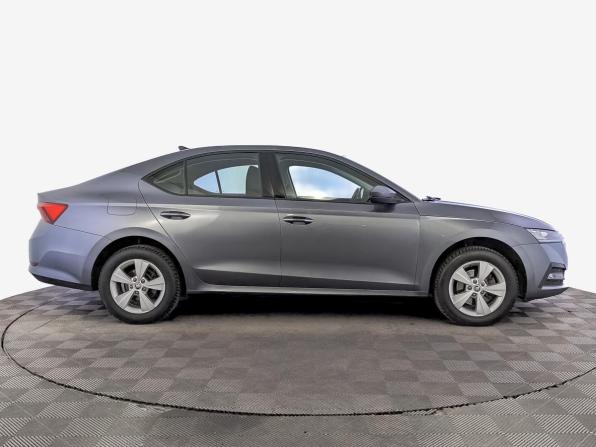 Skoda Octavia IV (A8) с пробегом 2021 года, цена 2 850 000 рублей, 32822 км, лифтбек, Автокод Объявления