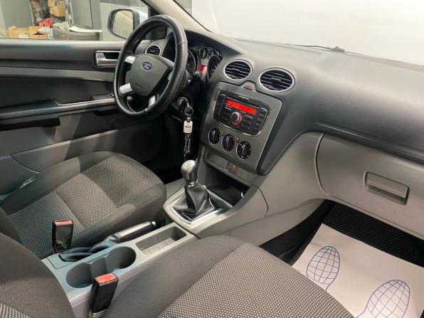 Ford Focus II Рестайлинг с пробегом 2011 года, цена 519 000 рублей, 295000 км, хэтчбек, Автокод Объявления