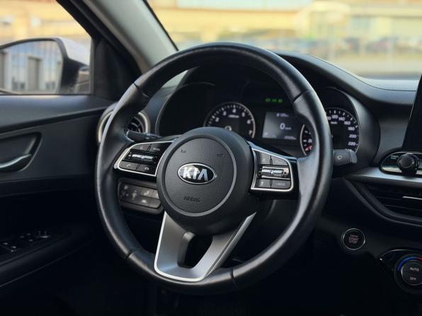 Kia K3 II с пробегом 2020 года, цена 2 290 000 рублей, 25005 км, седан, Автокод Объявления