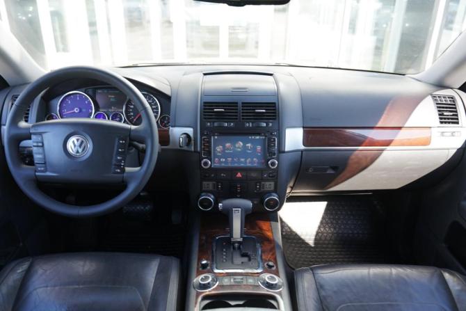 Volkswagen Touareg I Рестайлинг с пробегом 2009 года, цена 1 650 000 рублей, 187000 км, внедорожник, Автокод Объявления