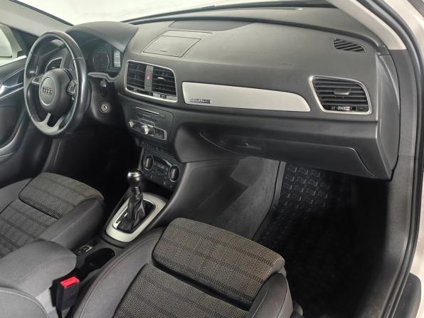 Audi Q3 I (8U) Рестайлинг с пробегом 2015 года, цена 1 920 000 рублей, 147000 км, внедорожник, Автокод Объявления