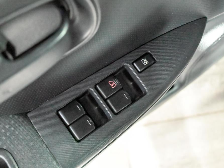 Nissan Note I Рестайлинг Екатеринбург  - изображение 12