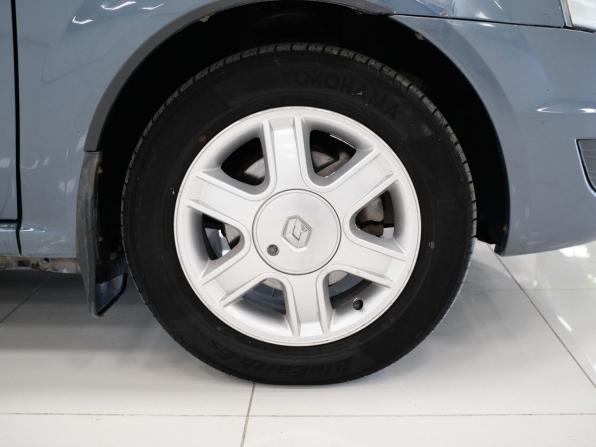 Renault Logan I Рестайлинг с пробегом 2010 года, цена 305 000 рублей, 213186 км, седан, Автокод Объявления