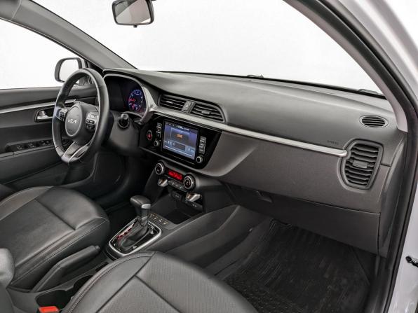 Kia Rio IV Рестайлинг с пробегом 2021 года, цена 1 650 000 рублей, 53811 км, седан, Автокод Объявления