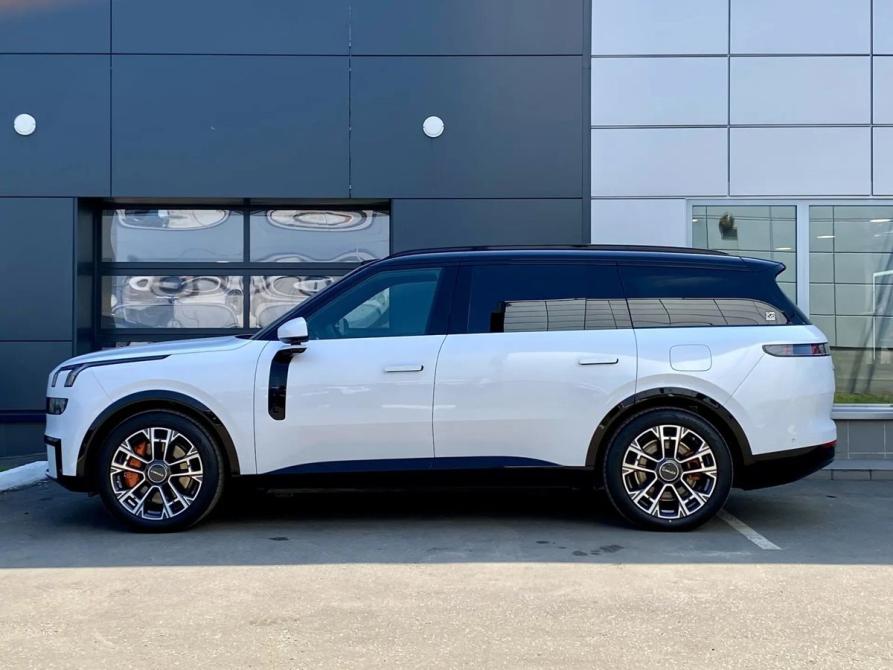 Lynk &amp; Co 900 Санкт-Петербург  - изображение 2