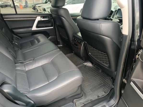 Toyota Land Cruiser 200 Series Рестайлинг 2 с пробегом 2018 года, цена 7 999 000 рублей, 83455 км, внедорожник, Автокод Объявления