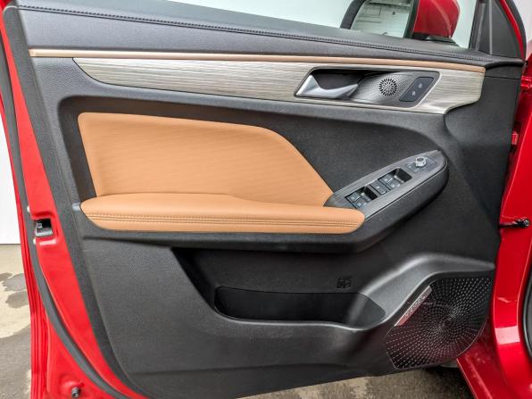 Haval Jolion I с пробегом 2023 года, цена 1 750 000 рублей, 70523 км, внедорожник, Автокод Объявления