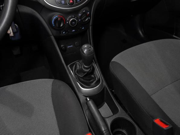 Hyundai Solaris I с пробегом 2012 года, цена 875 000 рублей, 83251 км, седан, Автокод Объявления
