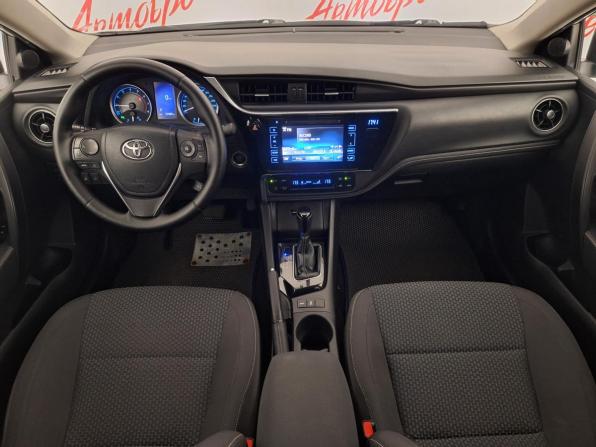 Toyota Corolla XI (E160 E170 E180) Рестайлинг 1 с пробегом 2017 года, цена 1 649 000 рублей, 127422 км, седан, Автокод Объявления