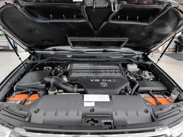 Toyota Land Cruiser 200 Series Рестайлинг 1 с пробегом 2012 года, цена 3 450 000 рублей, 235031 км, внедорожник, Автокод Объявления