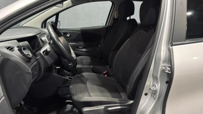 Renault Kaptur I с пробегом 2019 года, цена 1 560 000 рублей, 63000 км, внедорожник, Автокод Объявления