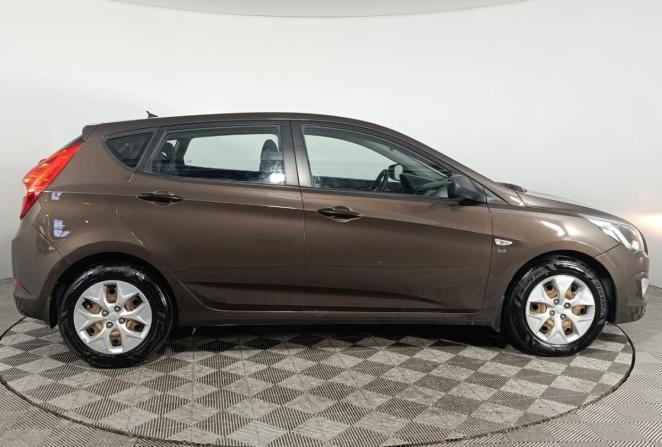 Hyundai Solaris I с пробегом 2014 года, цена 970 000 рублей, 156000 км, хэтчбек, Автокод Объявления