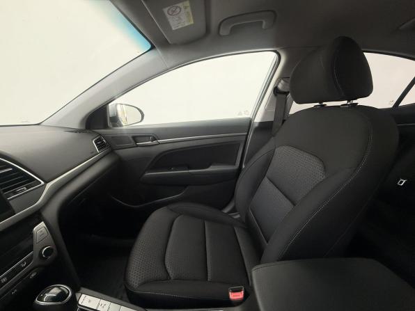 Hyundai Elantra VI (AD) с пробегом 2018 года, цена 1 850 000 рублей, 119964 км, седан, Автокод Объявления