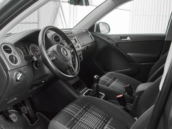 Volkswagen Tiguan I Рестайлинг с пробегом 2015 года, цена 1 430 000 рублей, 124193 км, внедорожник, Автокод Объявления