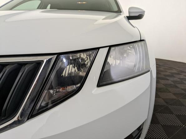 Skoda Octavia III (A7) Рестайлинг с пробегом 2020 года, цена 1 845 000 рублей, 83528 км, лифтбек, Автокод Объявления