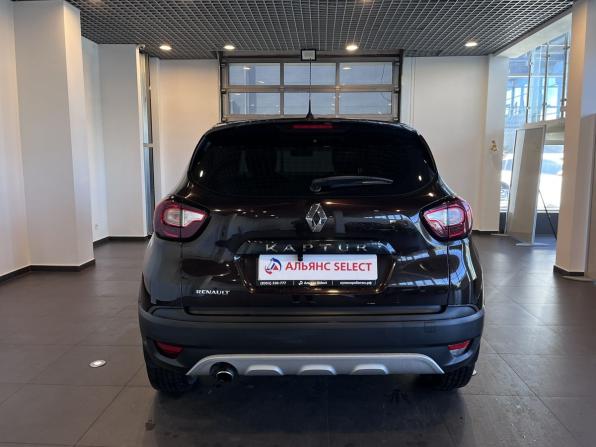 Renault Kaptur I с пробегом 2018 года, цена 1 533 000 рублей, 120115 км, внедорожник, Автокод Объявления