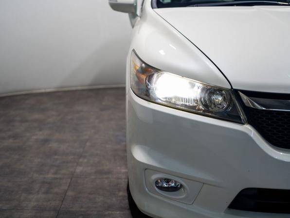 Honda Stream II Рестайлинг с пробегом 2010 года, цена 1 320 000 рублей, 118478 км, компактвэн, Автокод Объявления