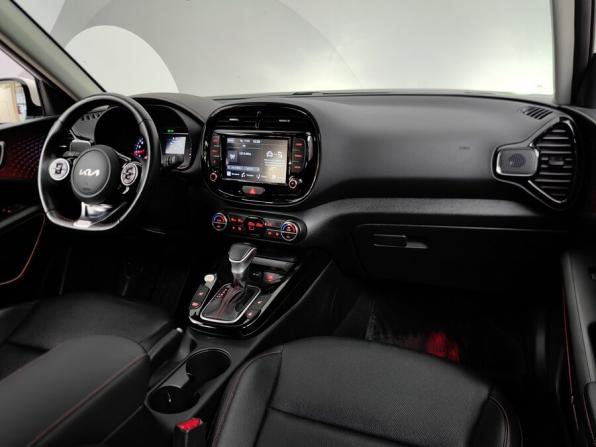 Kia Soul III с пробегом 2021 года, цена 2 421 000 рублей, 42401 км, хэтчбек, Автокод Объявления
