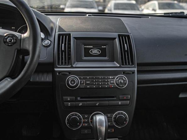 Land Rover Freelander II Рестайлинг 2 с пробегом 2013 года, цена 944 001 рубль, 273321 км, внедорожник, Автокод Объявления