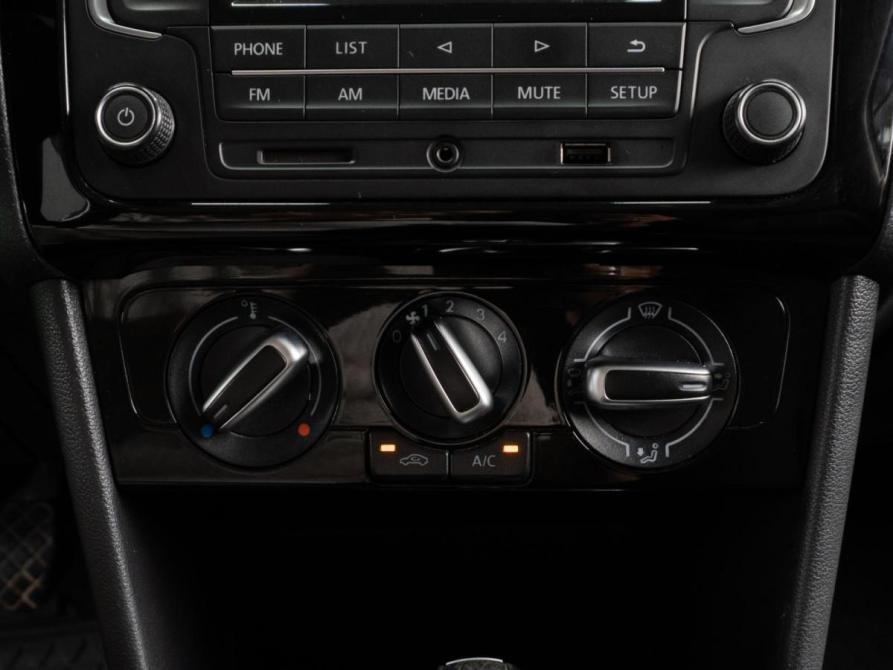 Volkswagen Polo V Рестайлинг Тюмень  - изображение 15