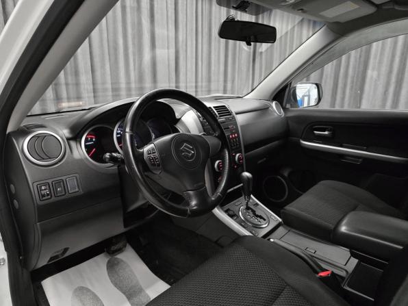 Suzuki Grand Vitara II Рестайлинг с пробегом 2008 года, цена 1 090 000 рублей, 192000 км, внедорожник, Автокод Объявления
