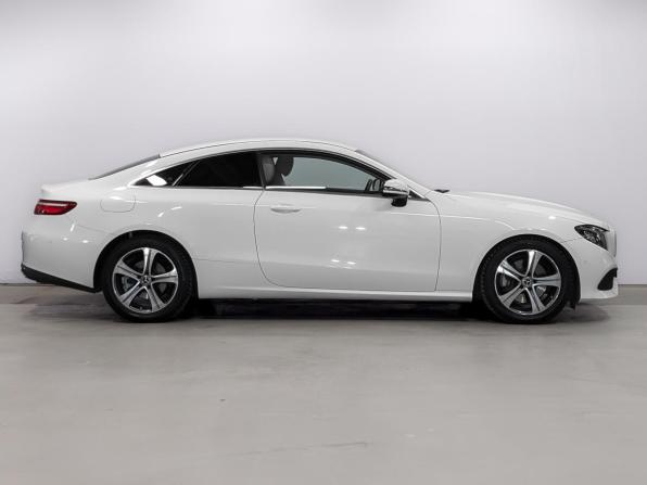 Mercedes-Benz E-Класс V (W213 S213 C238) с пробегом 2019 года, цена 3 366 500 рублей, 91849 км, купе-хардтоп, Автокод Объявления