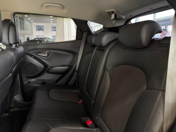 Hyundai ix35 I Рестайлинг с пробегом 2014 года, цена 1 379 900 рублей, 93000 км, внедорожник, Автокод Объявления