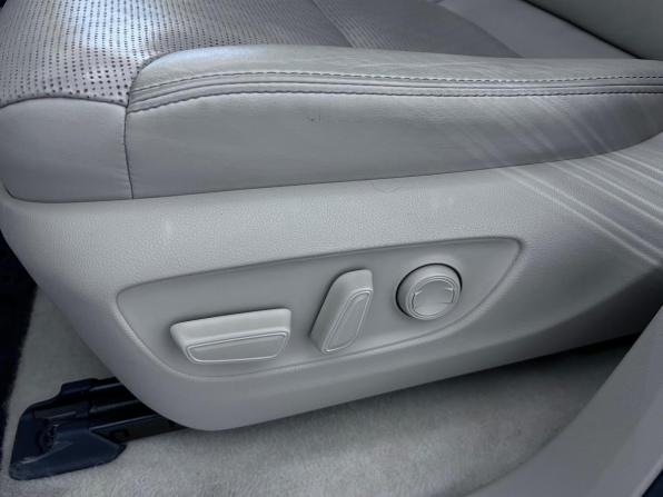 Toyota Land Cruiser 300 Series с пробегом 2022 года, цена 8 500 000 рублей, 122410 км, внедорожник, Автокод Объявления