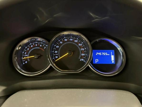 Renault Sandero II с пробегом 2015 года, цена 740 000 рублей, 245000 км, хэтчбек, Автокод Объявления
