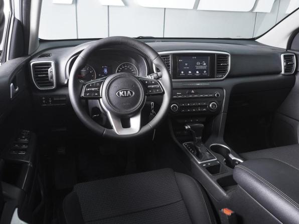 Kia Sportage IV Рестайлинг с пробегом 2019 года, цена 2 300 000 рублей, 68819 км, внедорожник, Автокод Объявления