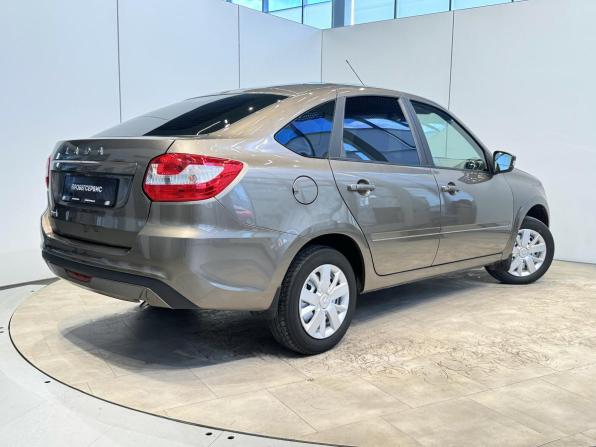 Lada (ВАЗ) Granta I Рестайлинг с пробегом 2024 года, цена 899 000 рублей, 40688 км, лифтбек, Автокод Объявления