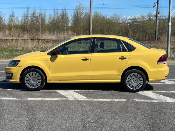 Volkswagen Polo V Рестайлинг с пробегом 2019 года, цена 1 149 000 рублей, 107000 км, седан, Автокод Объявления
