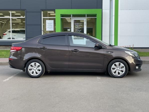 Kia Rio III Рестайлинг с пробегом 2015 года, цена 959 000 рублей, 186044 км, седан, Автокод Объявления