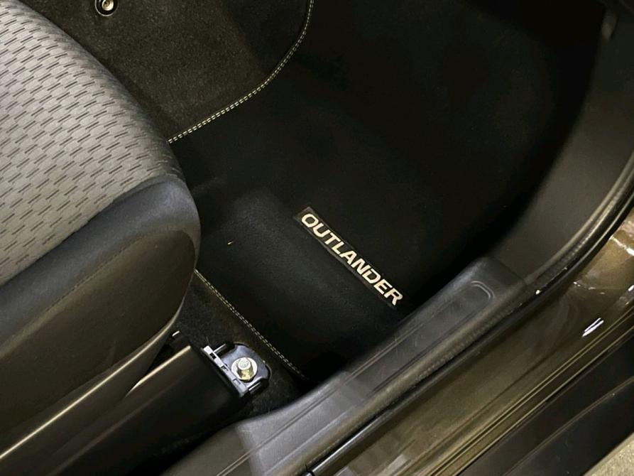 Mitsubishi Outlander III Рестайлинг 2 Новосибирск  - изображение 31