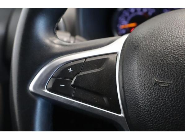 Renault Sandero II Рестайлинг с пробегом 2019 года, цена 1 148 000 рублей, 115837 км, хэтчбек, Автокод Объявления